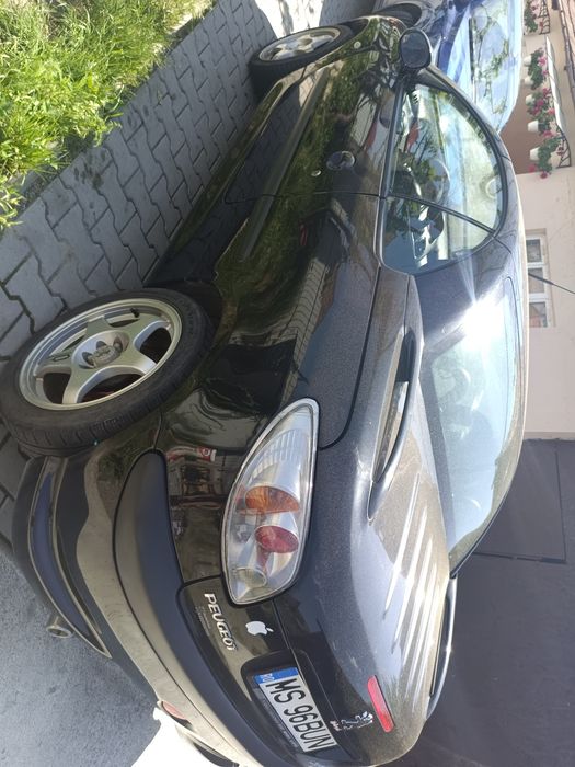 Vând Peugeot 206 cc