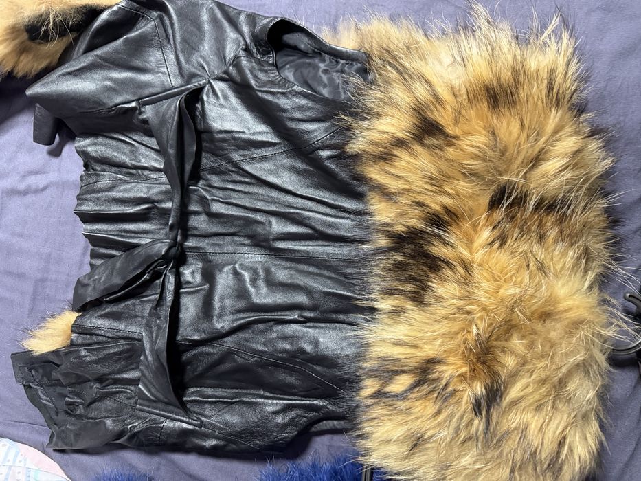 Естествена кожа елек с естествен косъм лисица,размер пише л,но е с