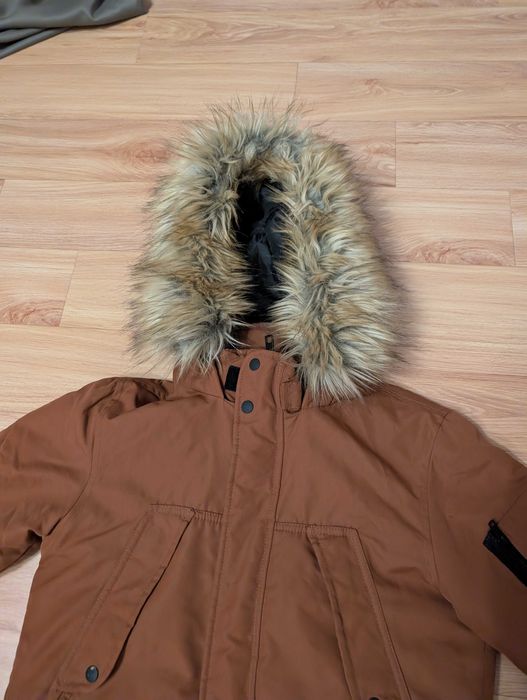 Geaca de iarna Bershka