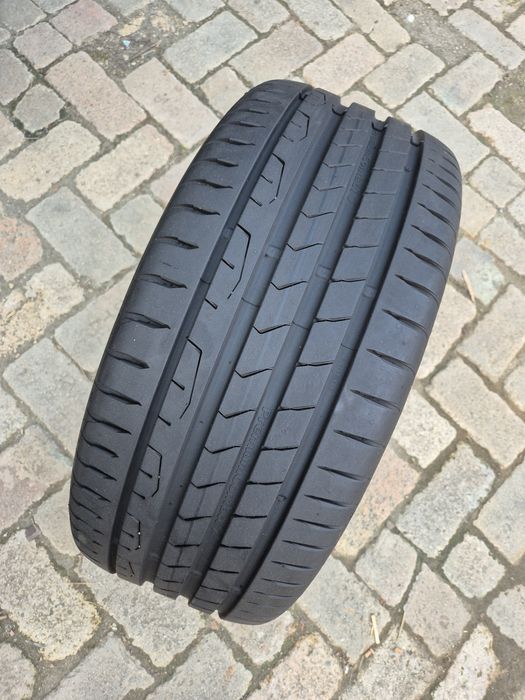 O bucată 255/45 R18 vară - una Continenta Pirelli l Bridgestone