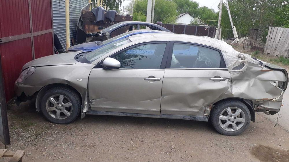 Ниссан Альмера 2014 1.6л