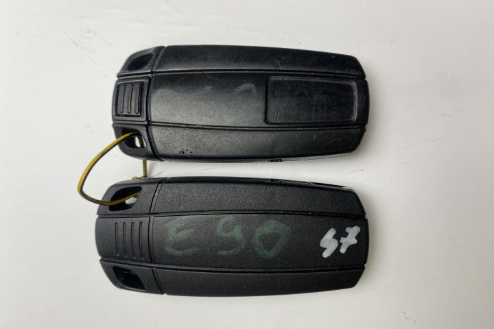 Set chei  cu telecomanda 693481001 BMW Seria 3 E90/E91/E92/E93