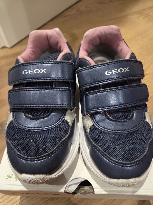 Adidași Geox, fete, piele, marimea 27