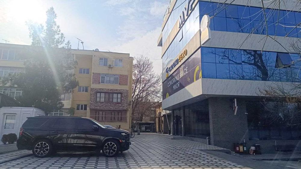 Юнусабад  ор-р Метро Минор Бизнес центр