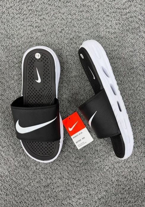 Тапочка Nike Мужские
