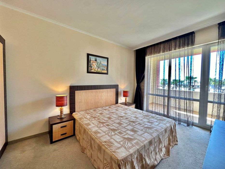 Продава се Двустаен апартамент в к.к. Слънчев бряг - 82 кв.м за 1007 €/кв.м - Снимка #4