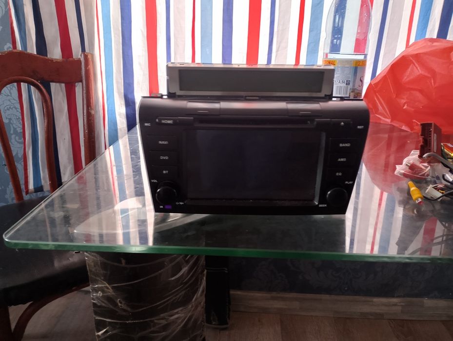 Casetofon  hizpo Mazda 3