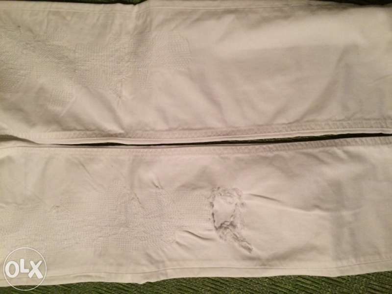 Нови бели дънки ,оригинални Джаст Кавали.