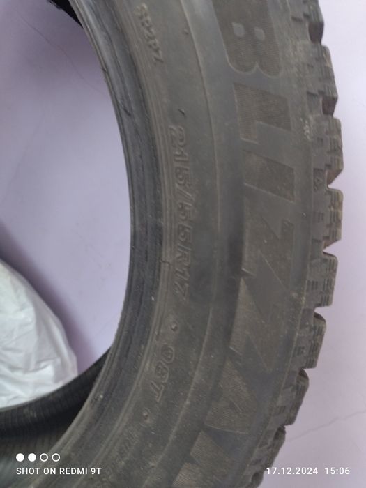Резина зимняя Bridgestone