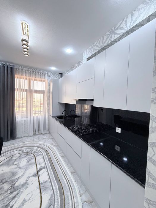 uy sotiladi 3x xonalik