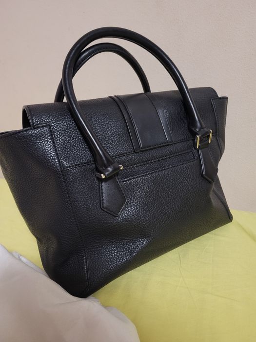 Geanta Guess originală stare ca nou 350lei