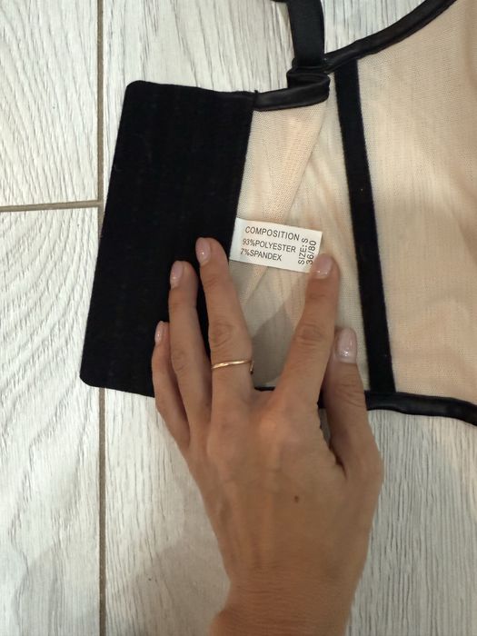 Корсеты красивые 42-44