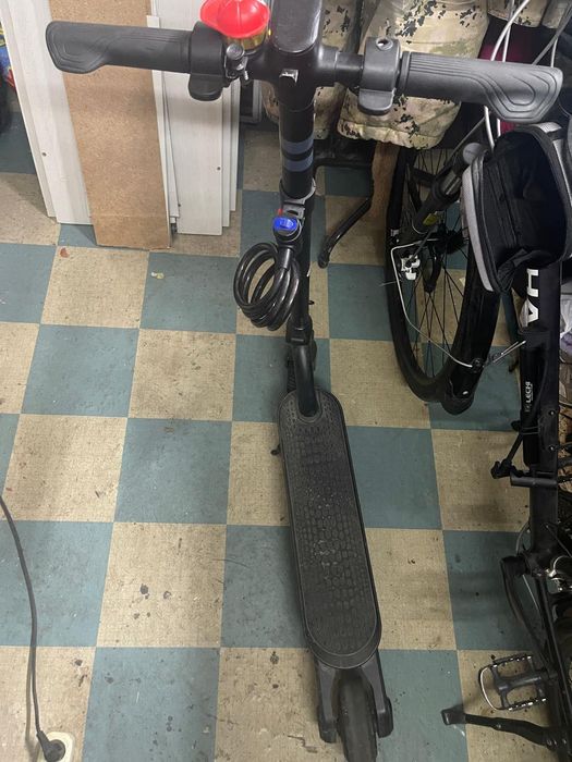 Продам самокат в