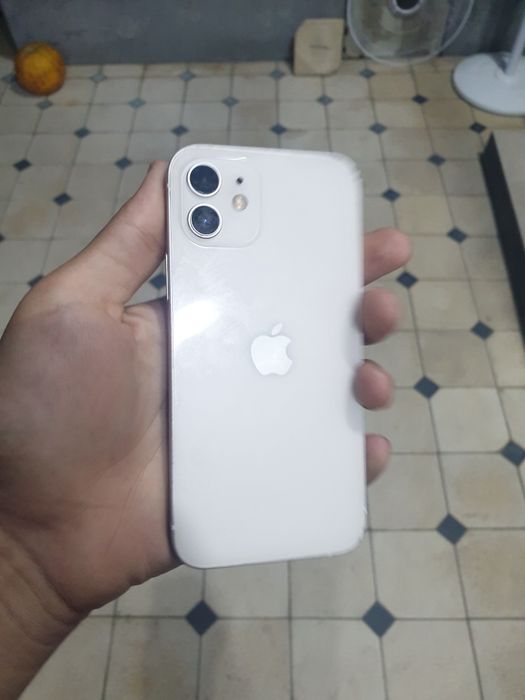 Iphone 12 sotiladi