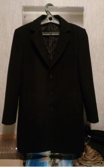 Продам мужское пальто