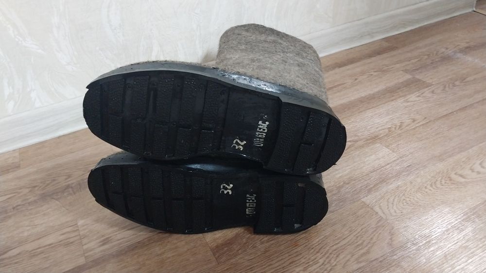 Продам новые валенки