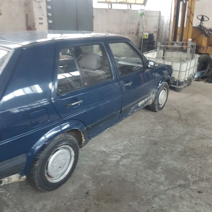 Голф 2 1.6 на части