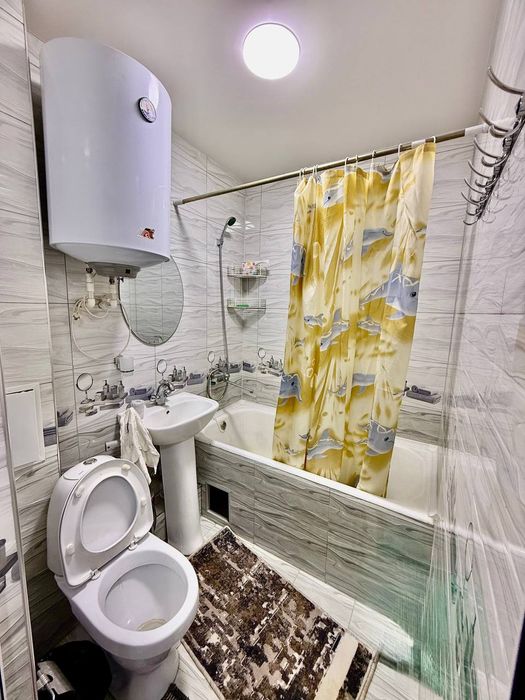 Mirobod Oybek metrosi yaqinida 1 xonali sherglikka kvartira bor