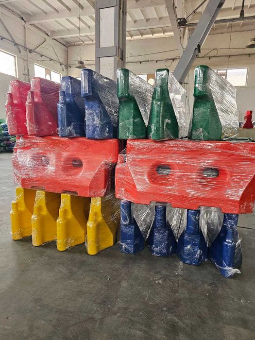 Дорожное ограждение пластиковое