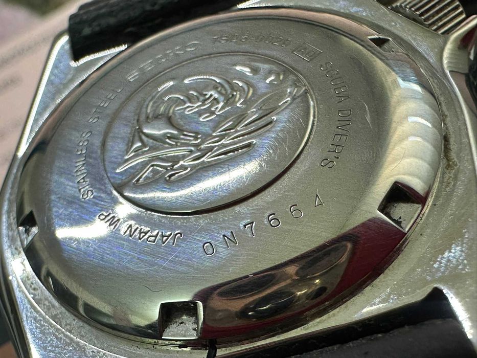 seiko 7s26 21 jewels culoare argintiu stralucitor fata spate lateral