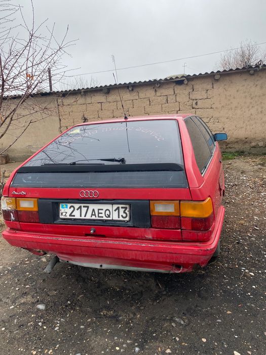 Ауди 100 легенда