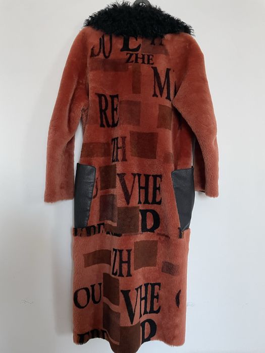 Дубленка оранжевая