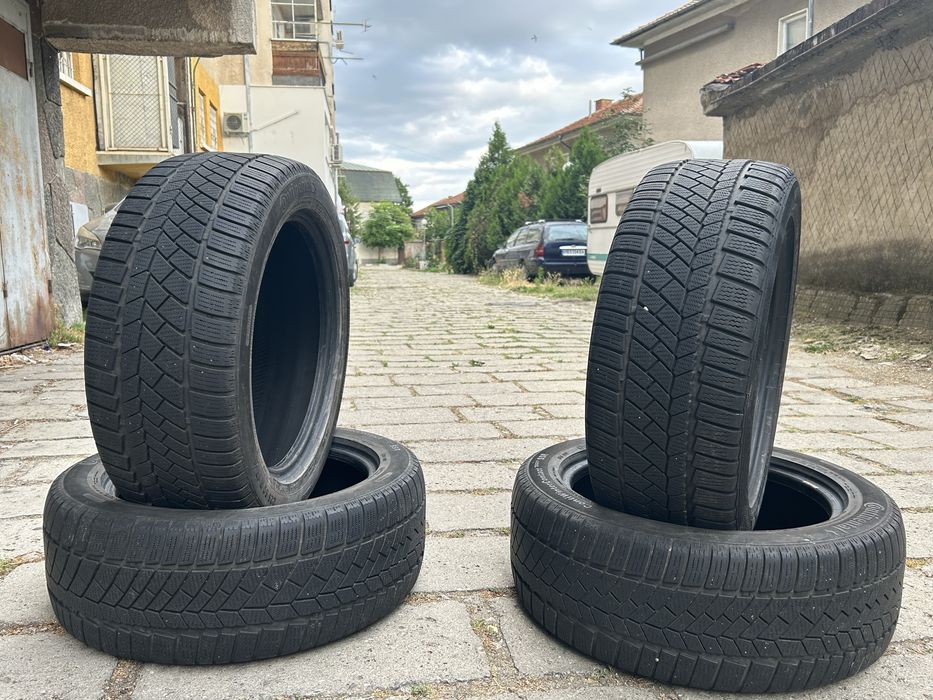 Гуми CONTINENTAL  зимни 225/70 R17