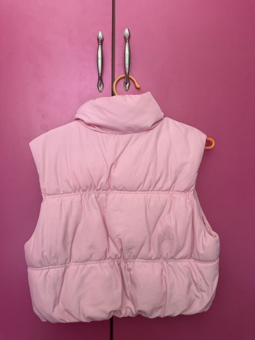 Елек в розов цвят