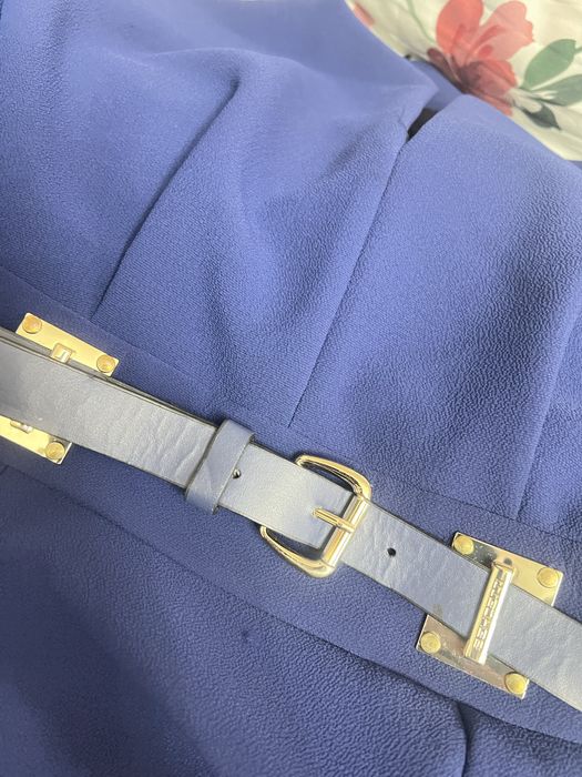 Продам платье футляр