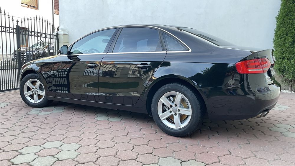AUDI A4 2009 — imagine 4