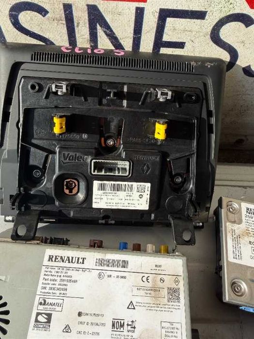 Navigatie originala completa RENAULT CLIO 5