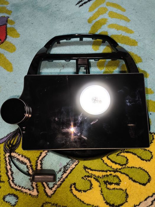 Монитор и усилитель.