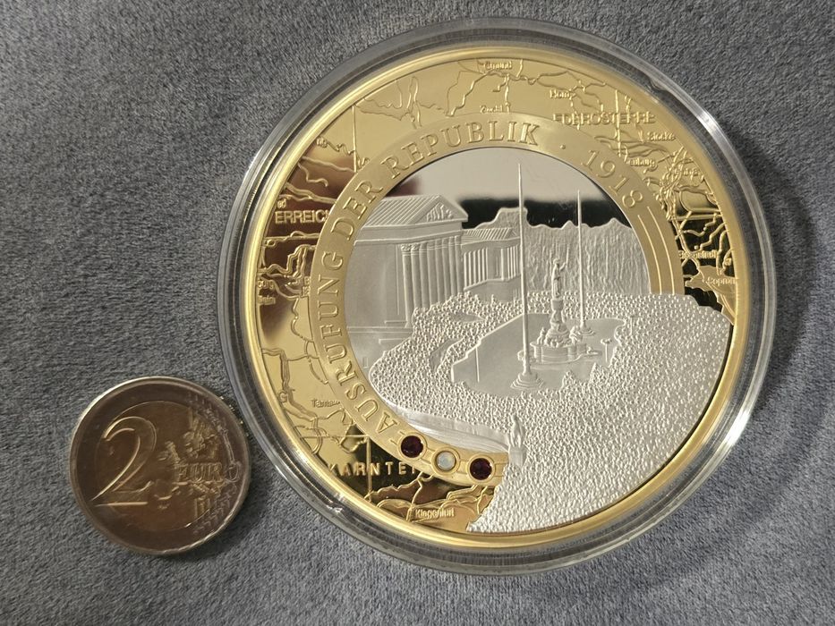 Hundert Jahre Österreich 100 Years Austria 70mm Gold Plated Medallion