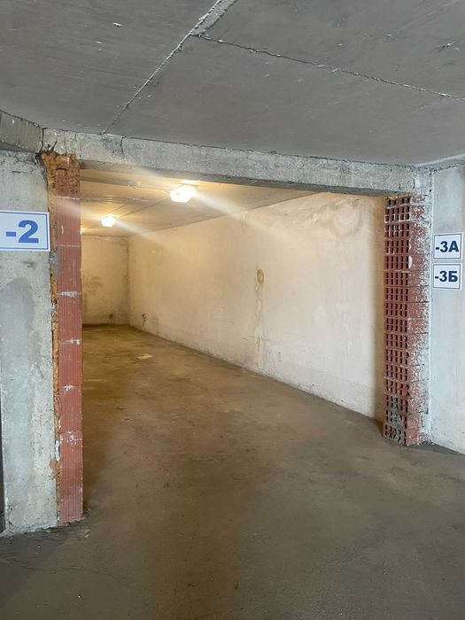 Дава се под наем Гараж / Паркомясто в София, Център - 28 кв.м за 171.36 € - Снимка #3