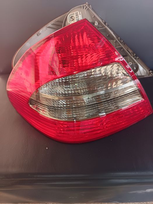 Стопове за Mercedes-Benz E-Class