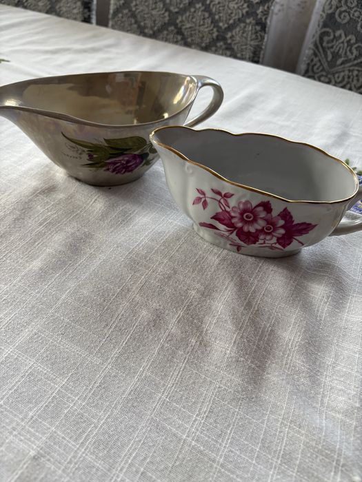 Соусницы фарфоровые