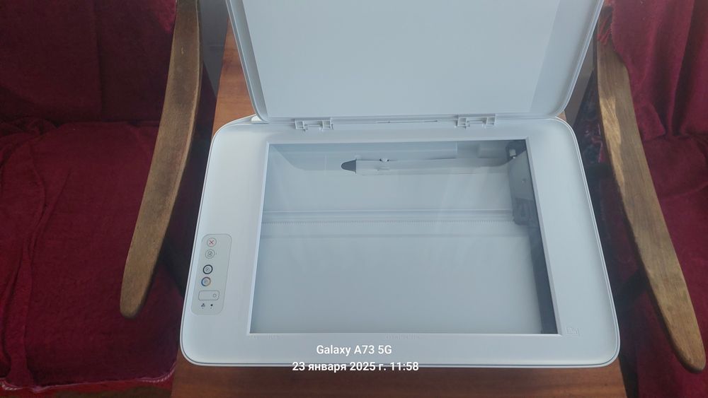 продам принтер hp  2320