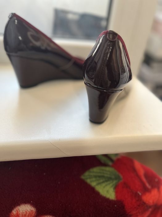 Туфли продам 39 размер