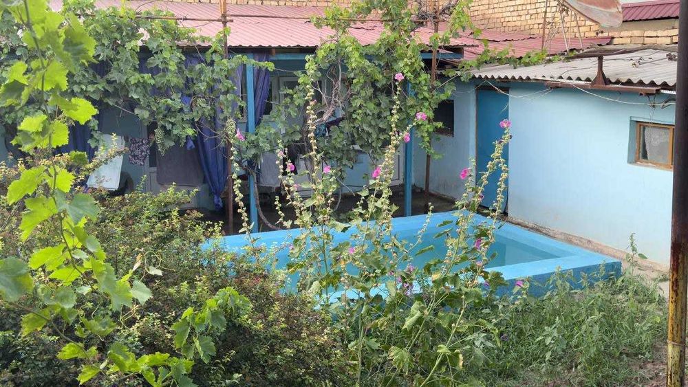 Яшнабад р-н ул.Шохимардон рядом Корзинка Янгиобод 4 соток первая линия