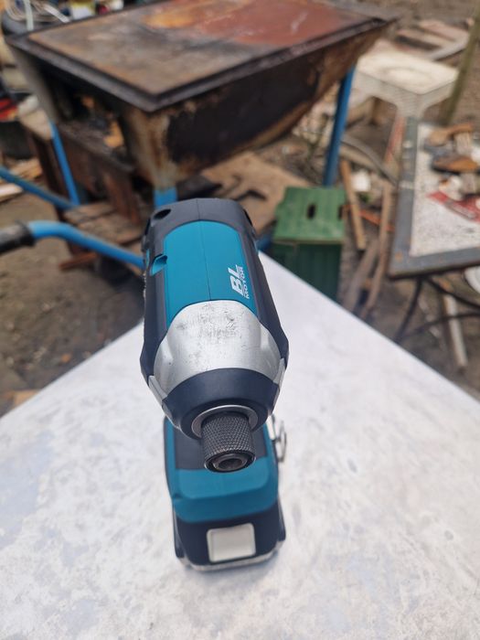 Makita impact DTD 153 brushless