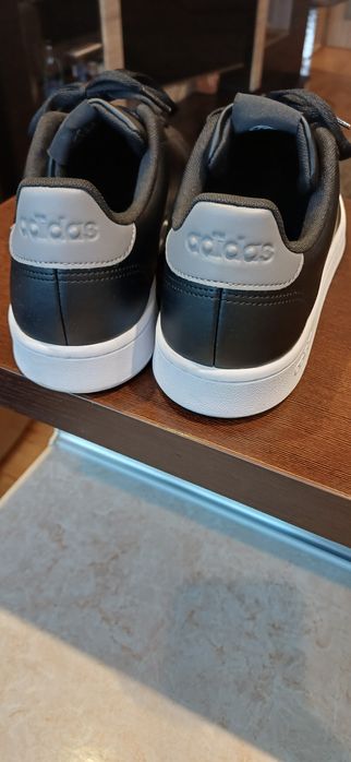 Маратонки Adidas 44 номер