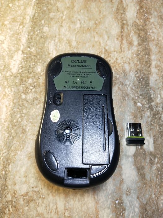 Продам USB мышку Delux model:M483