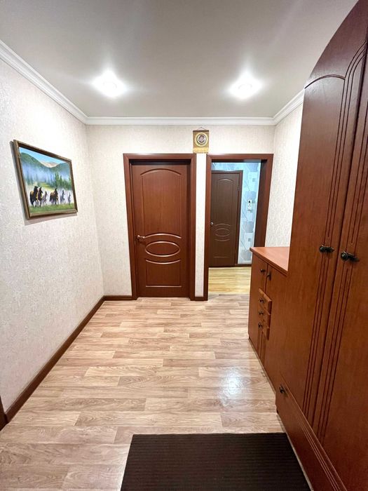 Продаётся 3 комн квартира