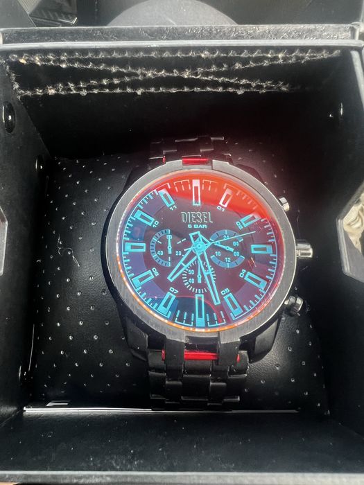 Часовник DIESEL
