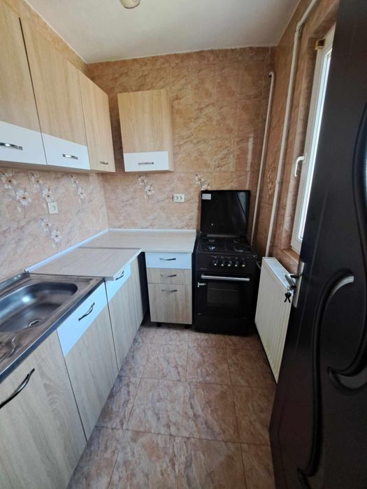 Închiriez apartament cu 2 camere aleea narciselor