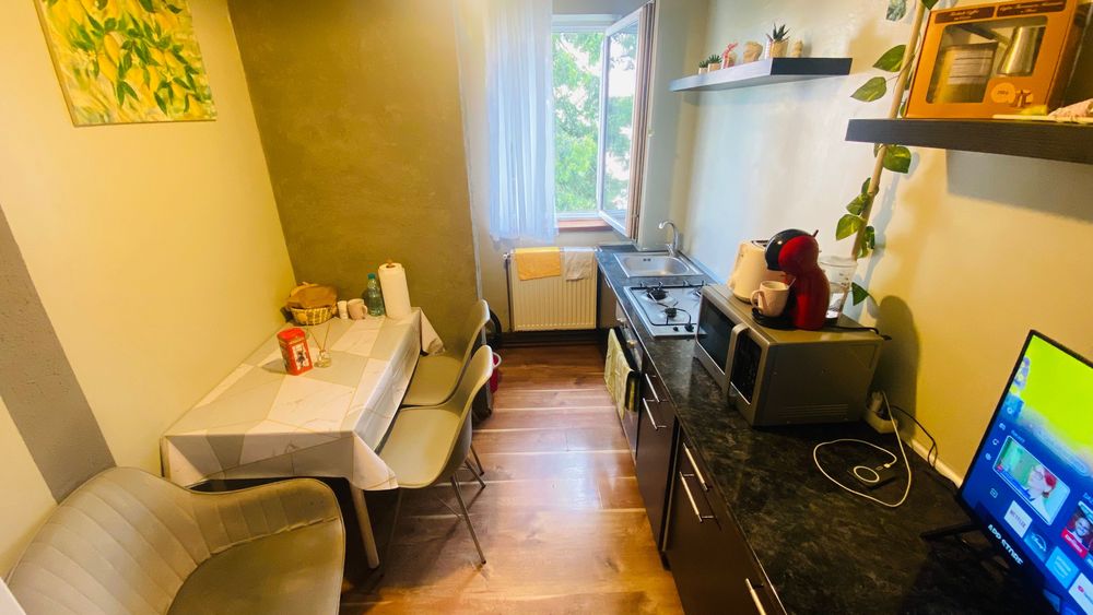 Apartament 3 camere, utilat, mobilat, plus loc de parcare !