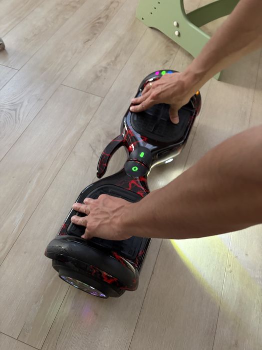 Продам гироскутер новый