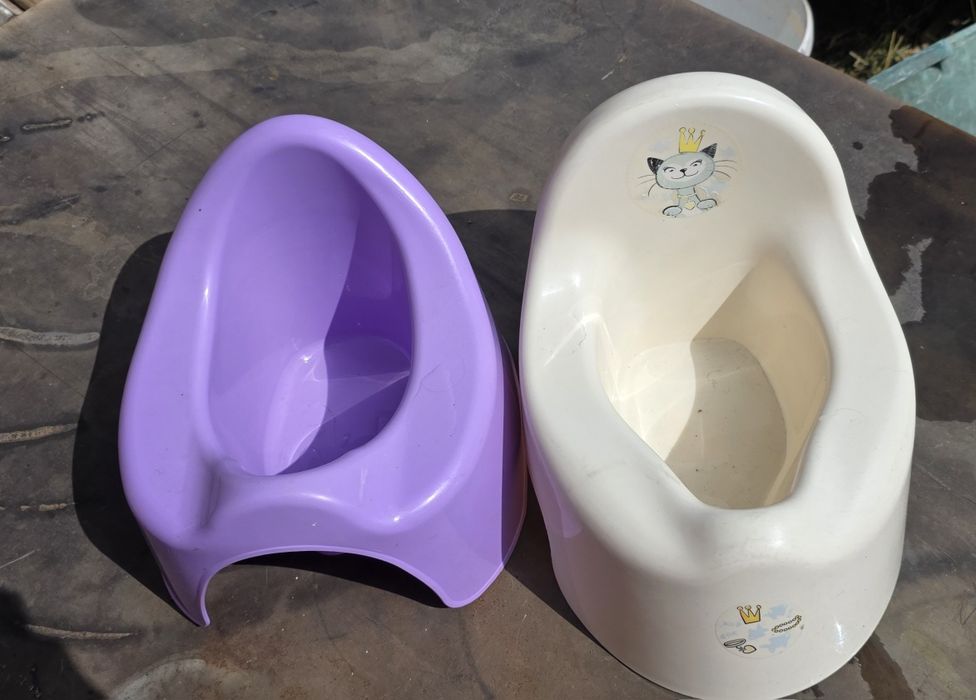 Продам  детский горшок