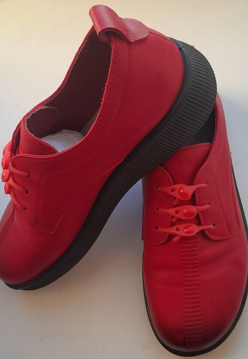 Женские легкие ботинка