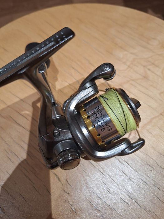 Mulineta Shimano TWIN POWER 1000FB Mihailesti • OLX.ro
